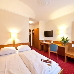 Primus Frankfurt Sachsenhausen *** Frankfurt am Main